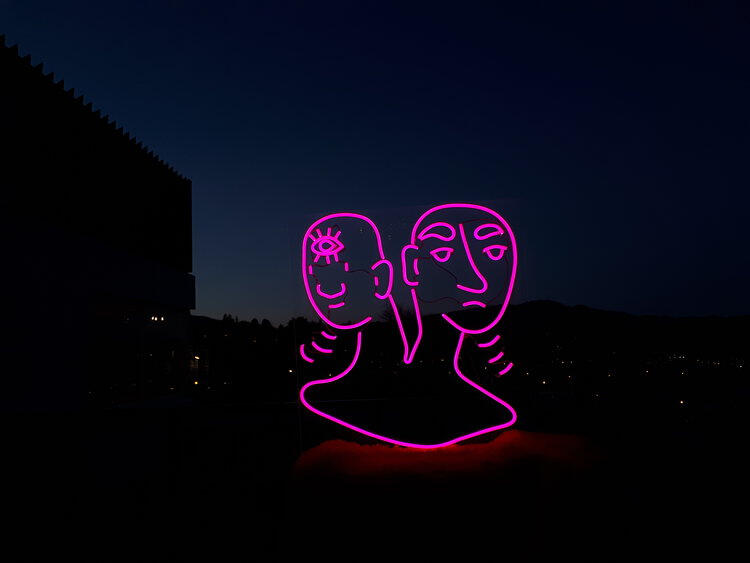 News article about Glowjob